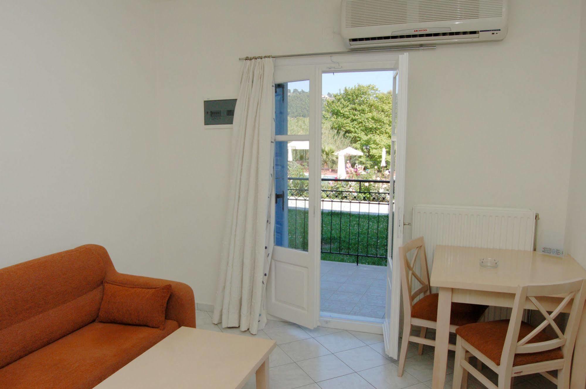 Marialena Village Platanias  Esterno foto
